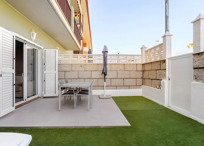 Sunset Gabriela 아파트