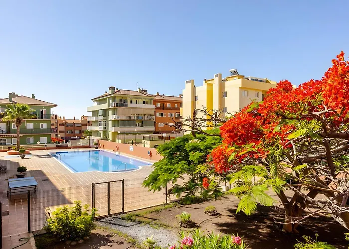 Sunset Gabriela 아파트 *